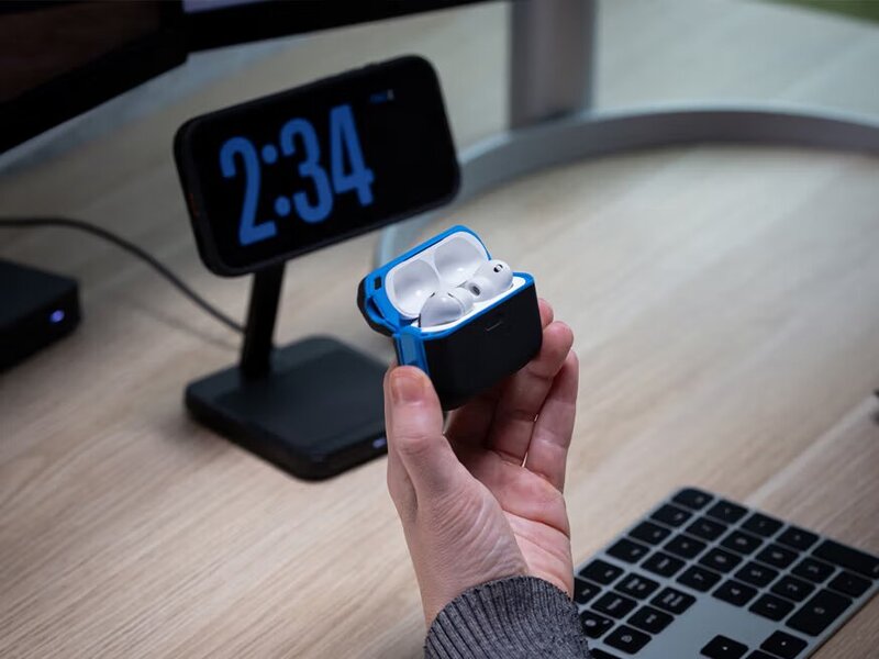 [QLA-APOD] QUAD LOCK Estuche para Airpods 4 QUAD LOCK