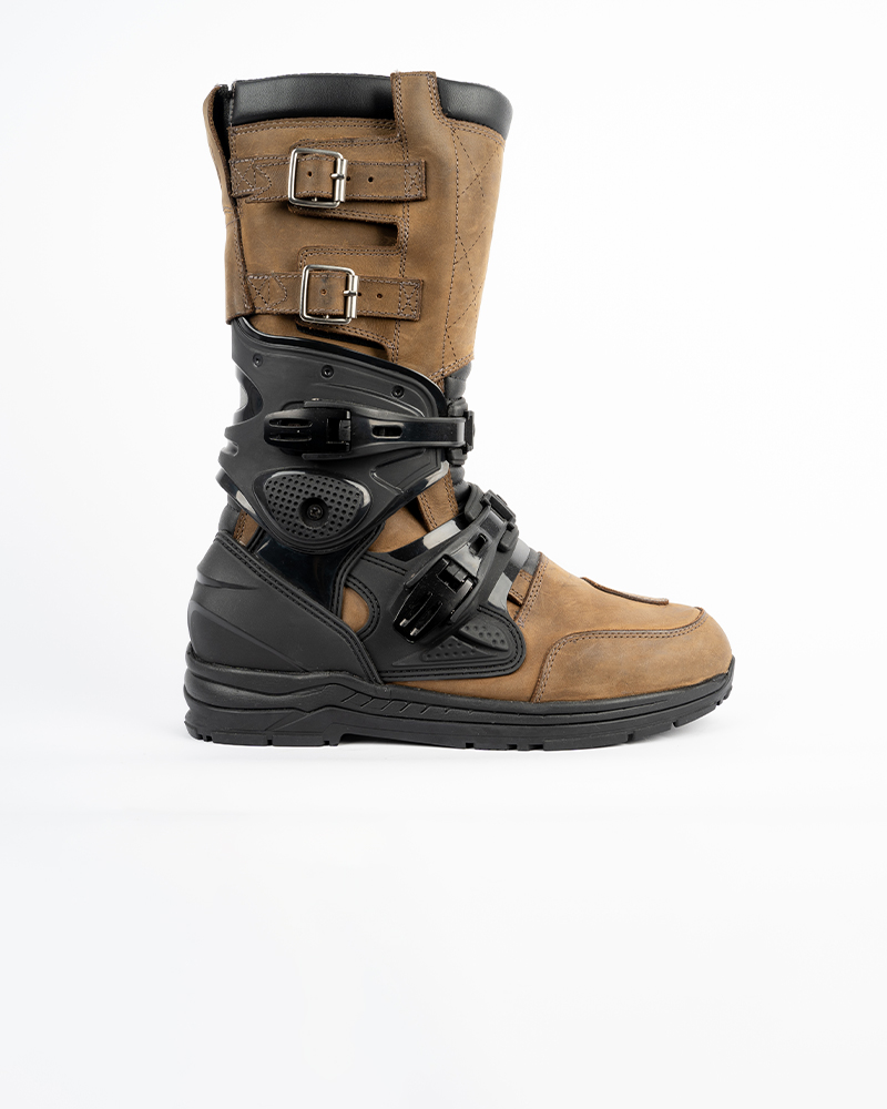 Botas By City Off-Road Marrón