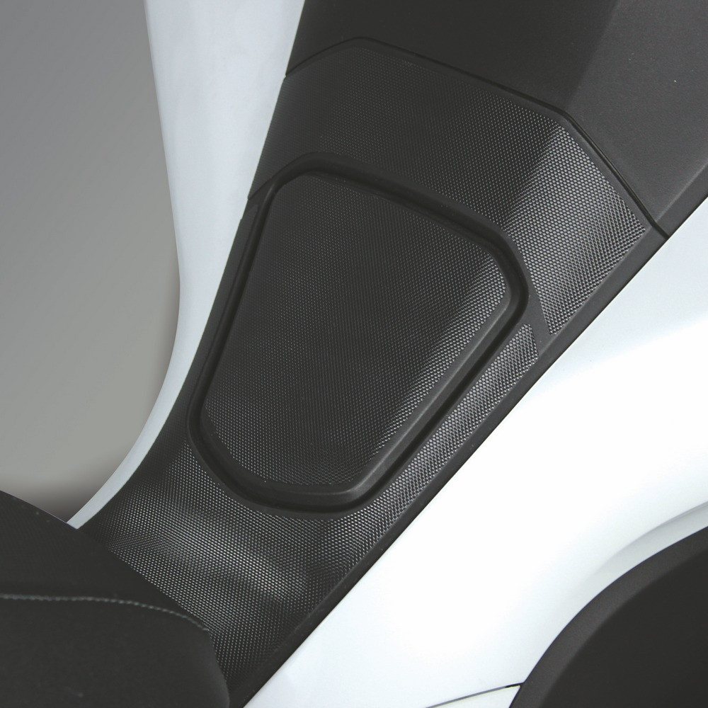 [K47466] Protector Adhesivo Uniracing Puente Honda Pcx 125 19-20 Negro