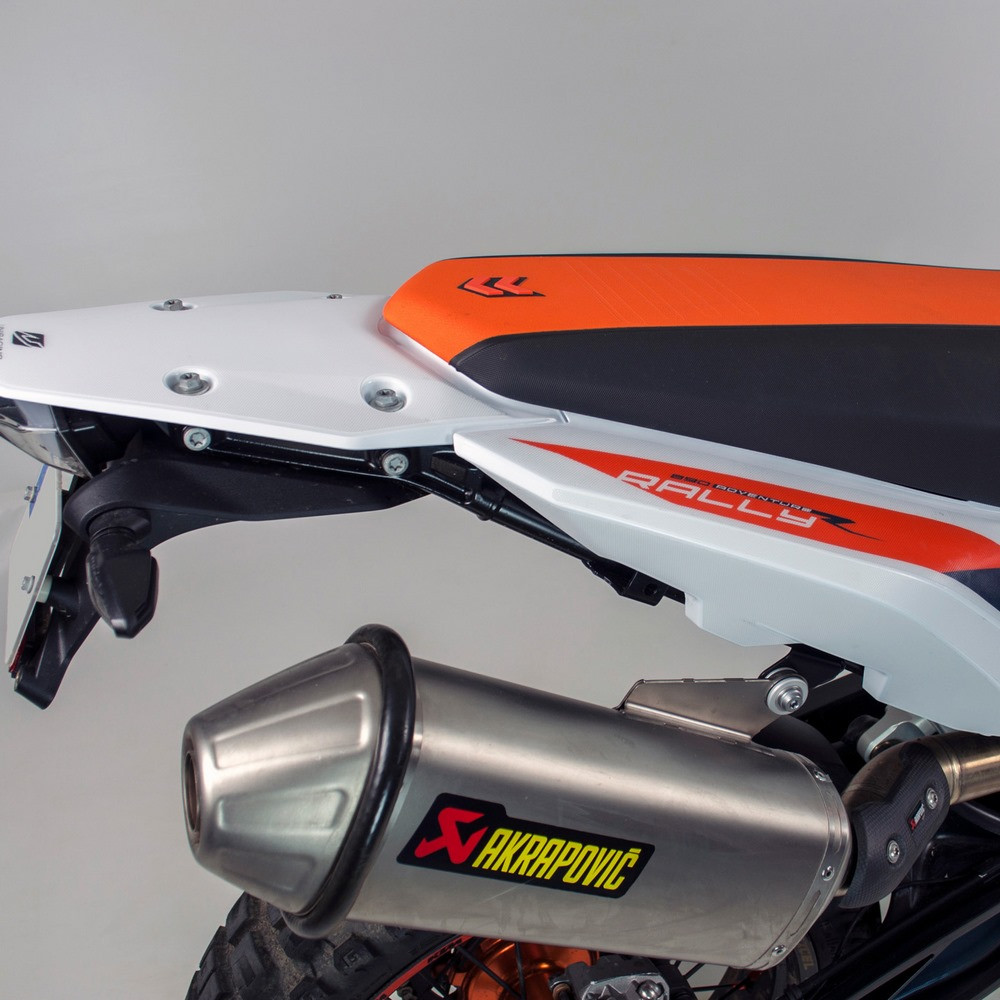 [K49555] Protector Adhesivo Uniracing Posterior KTM 890 Adventure R Rally 20-21 Transparente